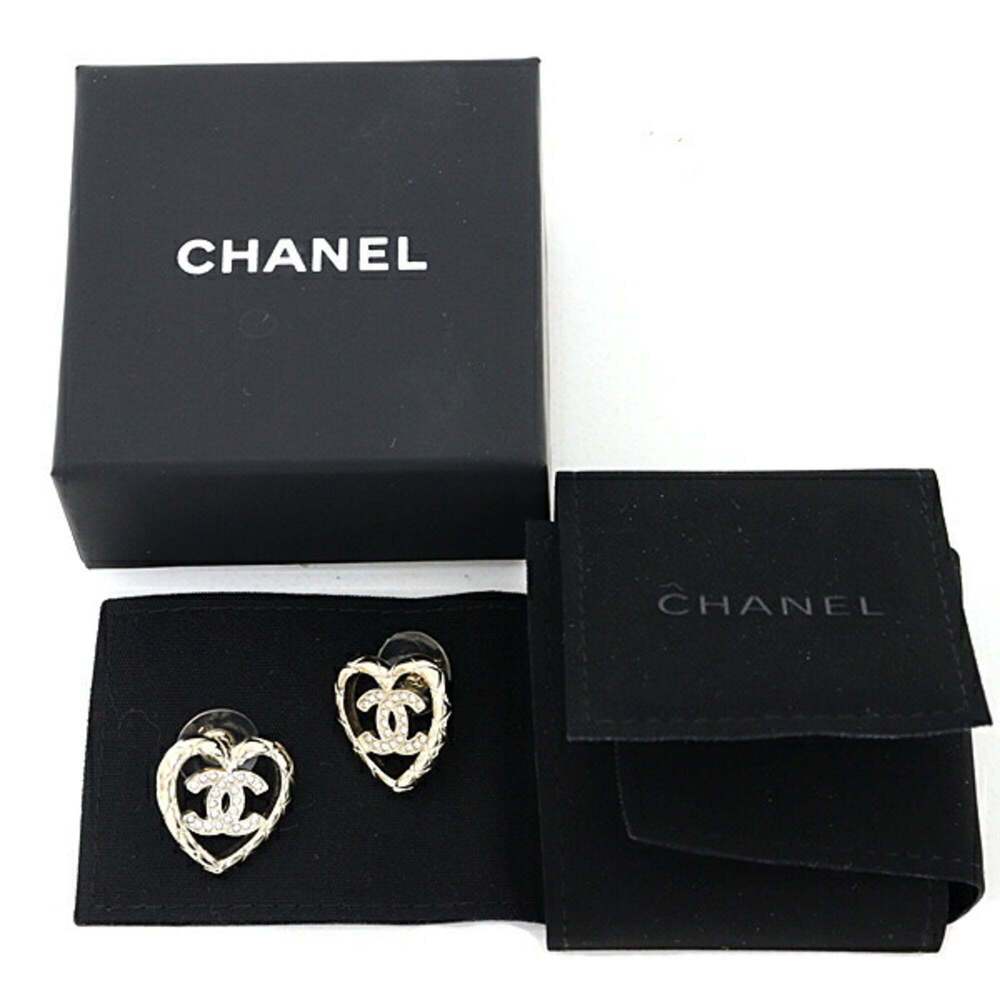 CHANEL Authentic Gold Logo Earrings - Picture 2 of 6